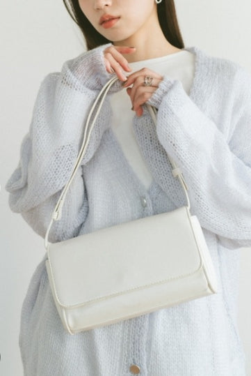 Faux Leather 方肩包